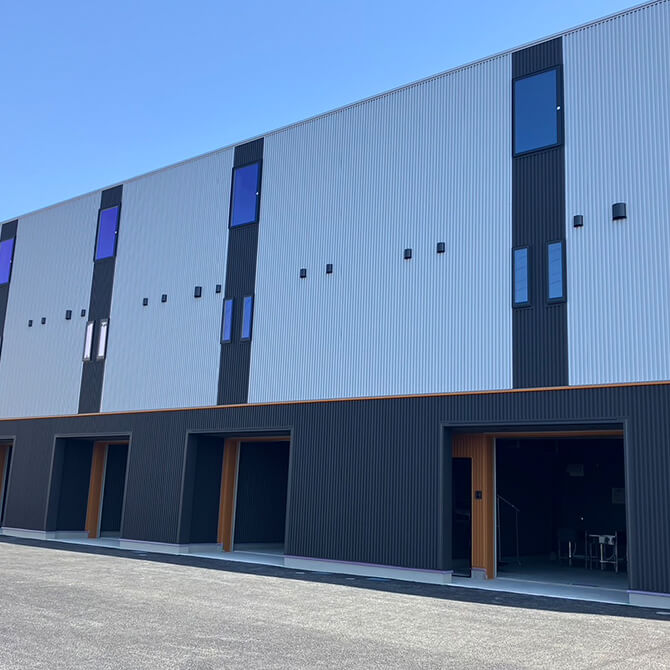 　　 　【施工例2】熊本市北区 集合住宅<br>　　　　  　（屋根・外壁・樋工事）