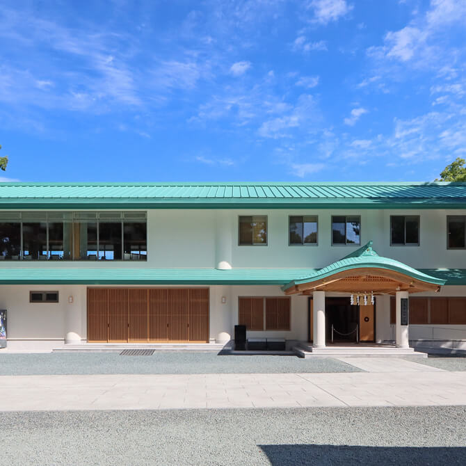 　　【施工例1】熊本市中央区 某神社社務所<br>　　　　　　　　（屋根工事）